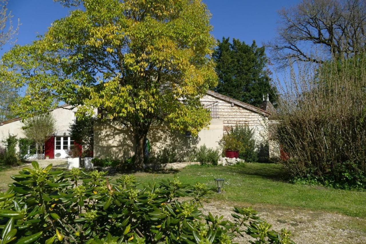 La Carreterie - Maison De Famille{S} Pineuilh Exterior foto