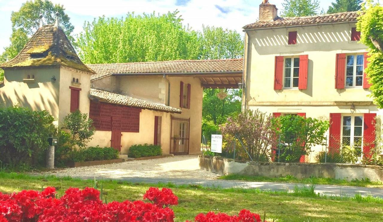 La Carreterie - Maison De Famille{S} Pineuilh Exterior foto