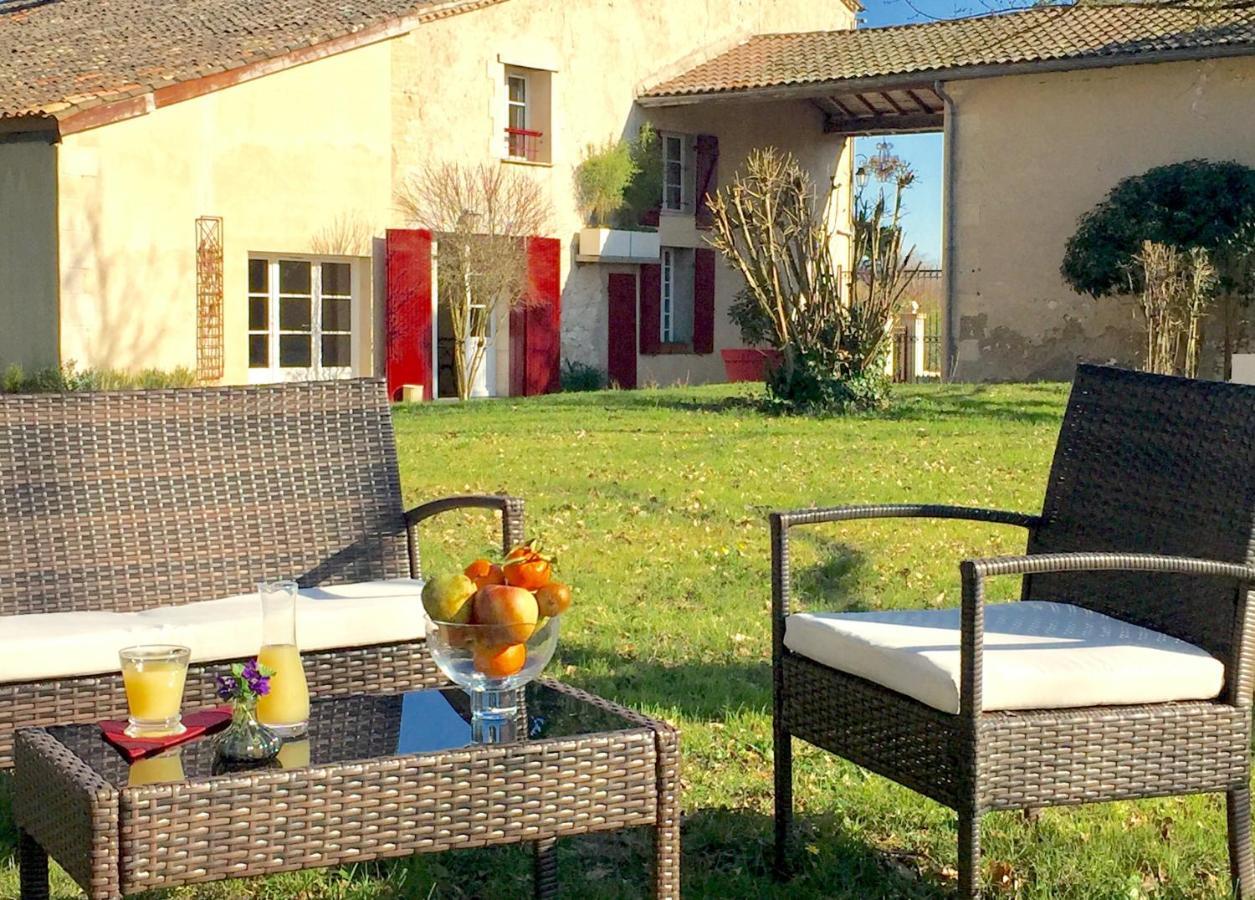 La Carreterie - Maison De Famille{S} Pineuilh Exterior foto